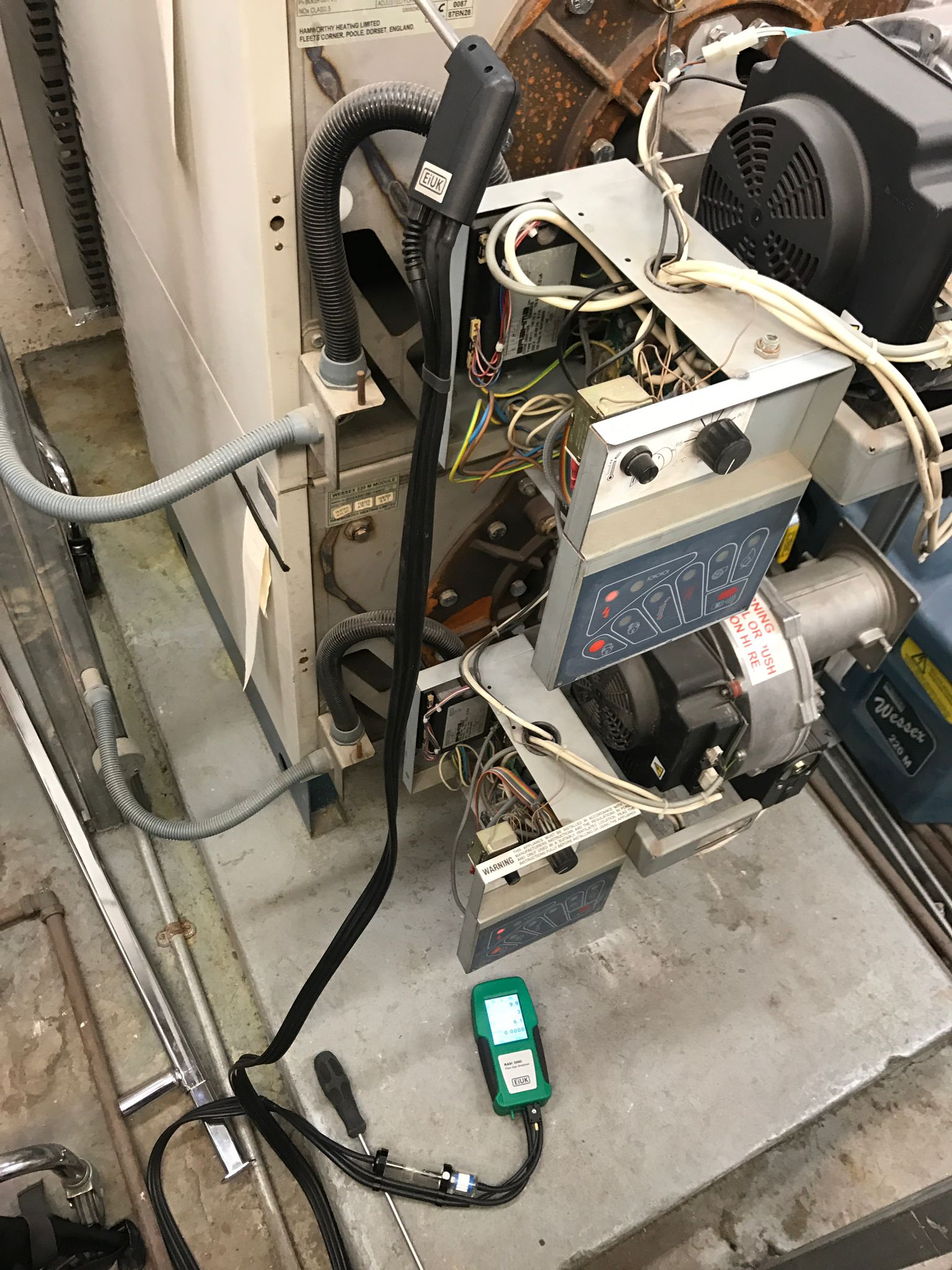 gas safe registered engineer near me Erith Marshes, DA18