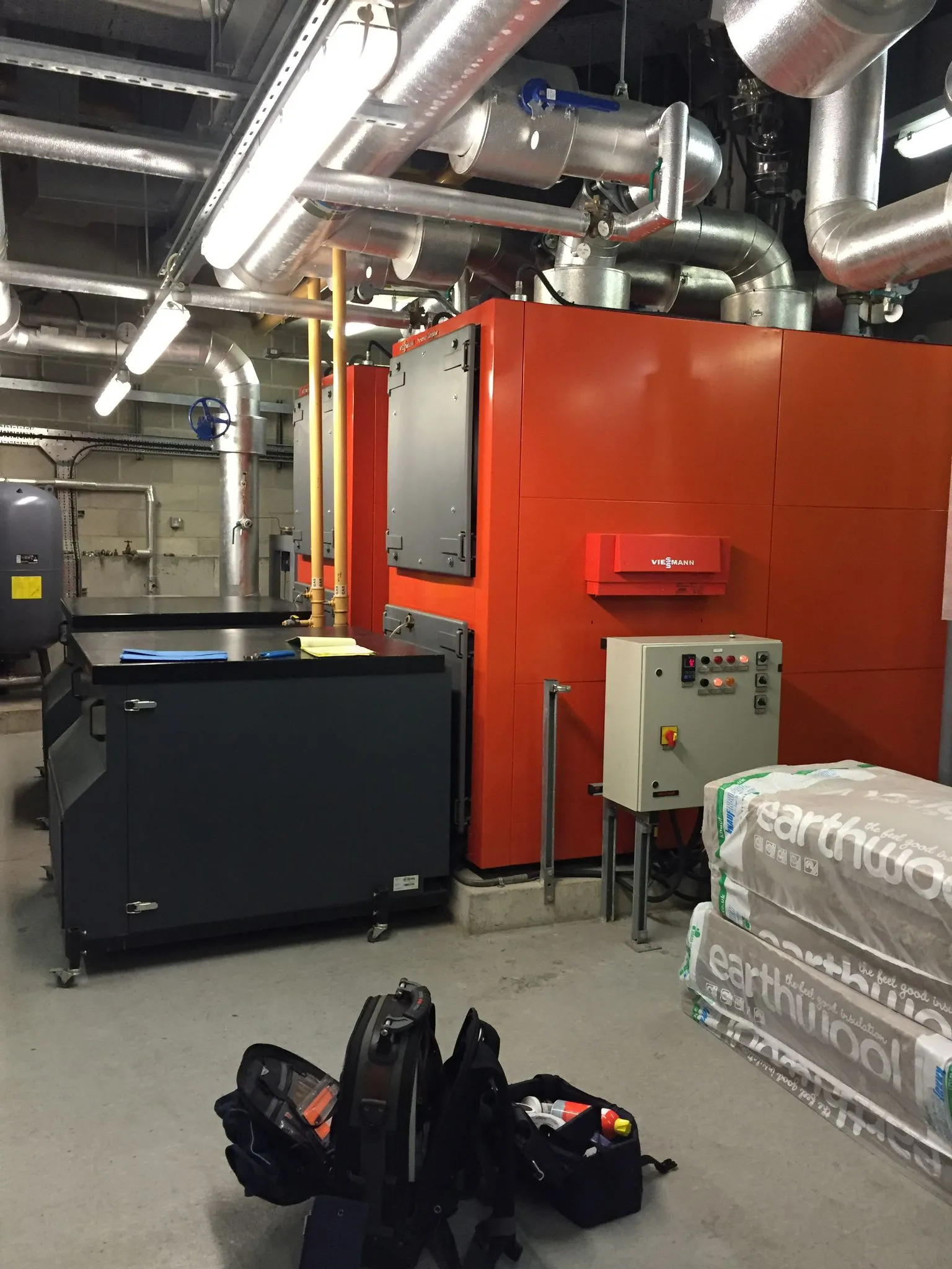 local gas engineer Erith Marshes, DA18